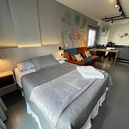 Studio 11 11 Cristo Rei Apartment กูรีตีบา ภายนอก รูปภาพ
