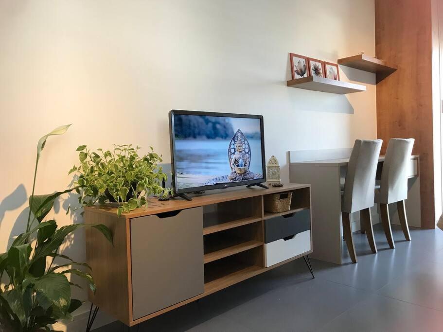Studio 11 11 Cristo Rei Apartment กูรีตีบา ภายนอก รูปภาพ